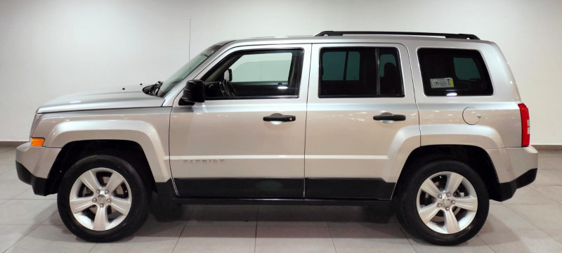 Jeep Patriot VUD BASE TA 2013